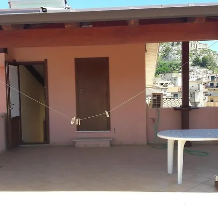 2 Bedrooms With Terrace And Wifi At *